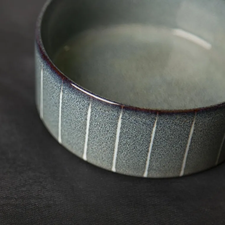 SCRUFFS Gamelle pour chien en grès coloris gris avec rayures Reactive Glaze - 19 x 19 x 8 cm