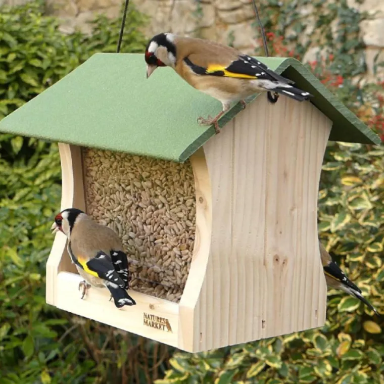 NATURE'S MARKET Mangeoire pour oiseaux en épicéa coloris vert eco-ressourcée suspendue Natures Market Miam - 19 x 20 x 20 cm